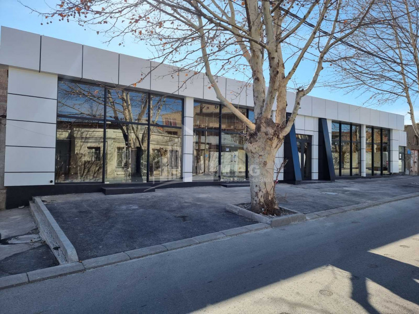 Продается Торговый Коммерческий, в Исани