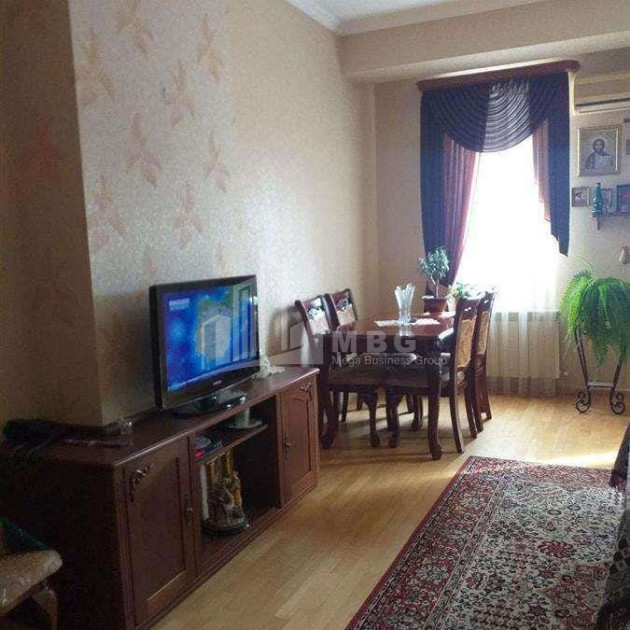 Продается Квартира, в Глданский массив