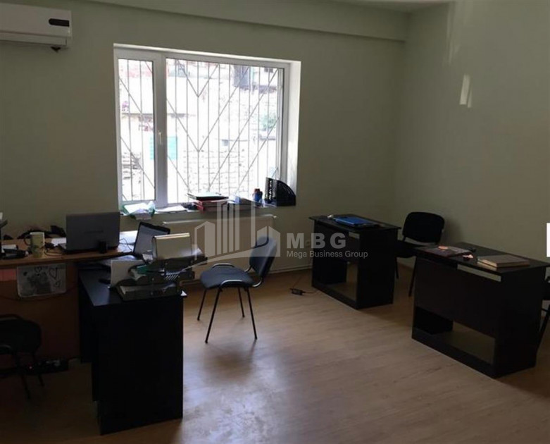 В аренду Торговый Коммерческий, в Дидубе Район