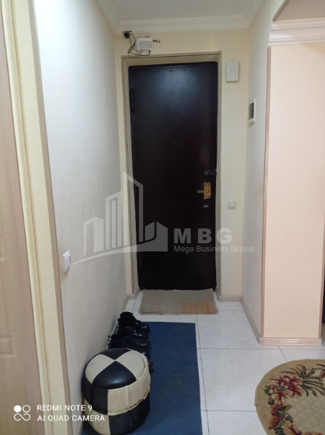For Sale Flat, in Surrounding area of metro Grmaghele