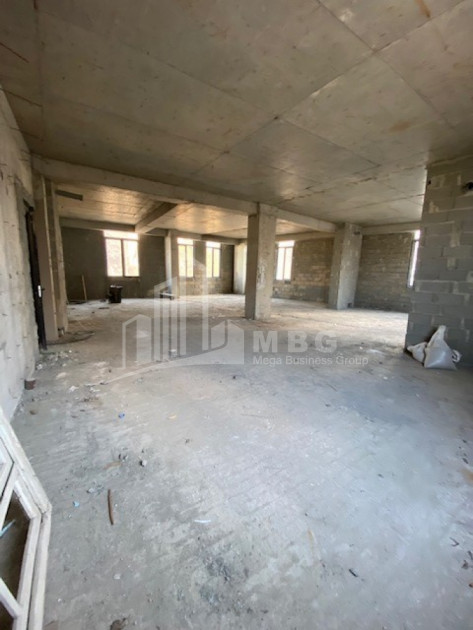 For Sale Витражный фасад Commercial, in Saburtalo