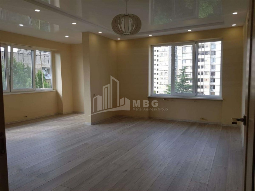 For Sale Flat, in Gldani Massive