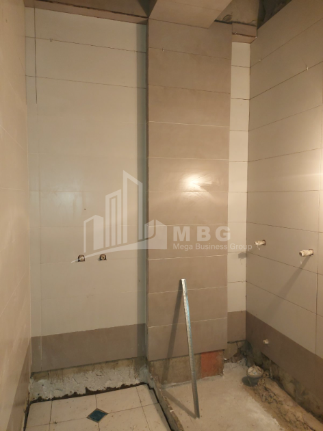 For Sale Flat, in Isani District