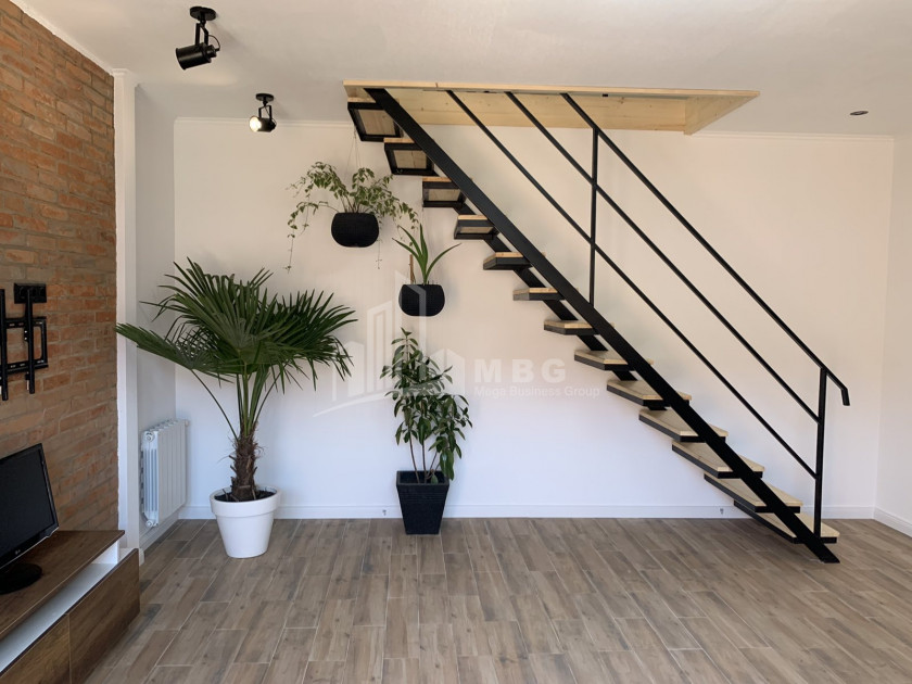 Продается Квартира, в Дидубе