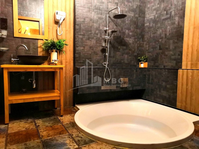 For Sale Hotel - Resort Commercial, in Abanotubani