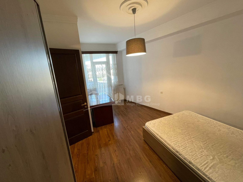 For Rent Flat, in Mtatsminda