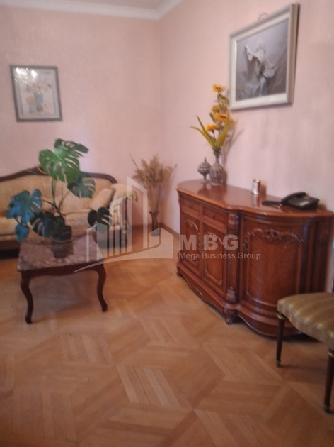 Продается Квартира, в Исани