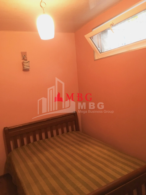 For Rent Flat, in Isani