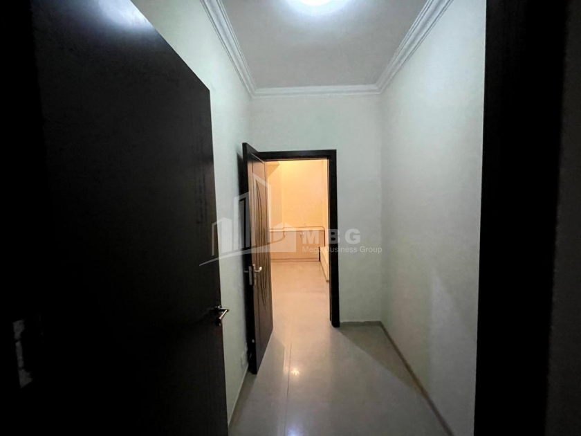 For Sale For office Commercial, in Isani District