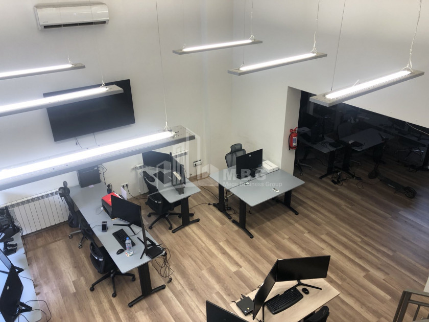 For Rent For office Commercial, in Saburtalo