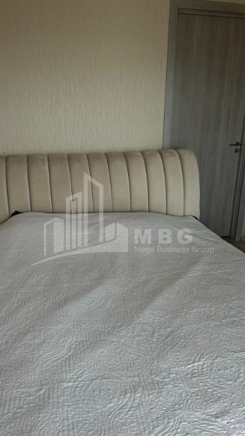 For Sale Flat, in Surrounding area of metro Guramishvili