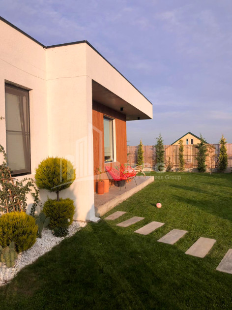 For Rent House - Villa, in Village Agaraki 