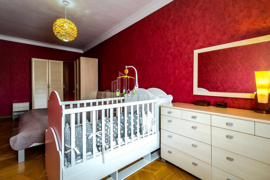 Продается Квартира, в Сабуртало