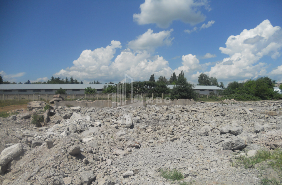 For Sale Warehousing - entrepreneurial Land, in Third Massive