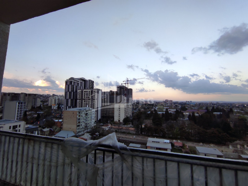 For Sale Flat, in Varketili