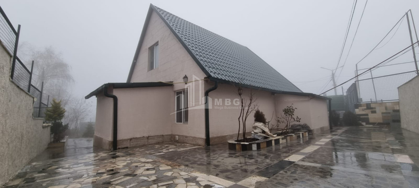 Продается Дом - Вилла В Коджори, Мтацминда Район