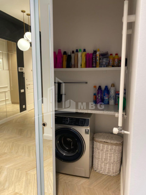 For Sale Flat, in Vake