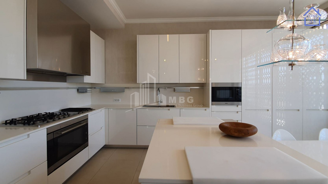 Продается Квартира, в Сололаки