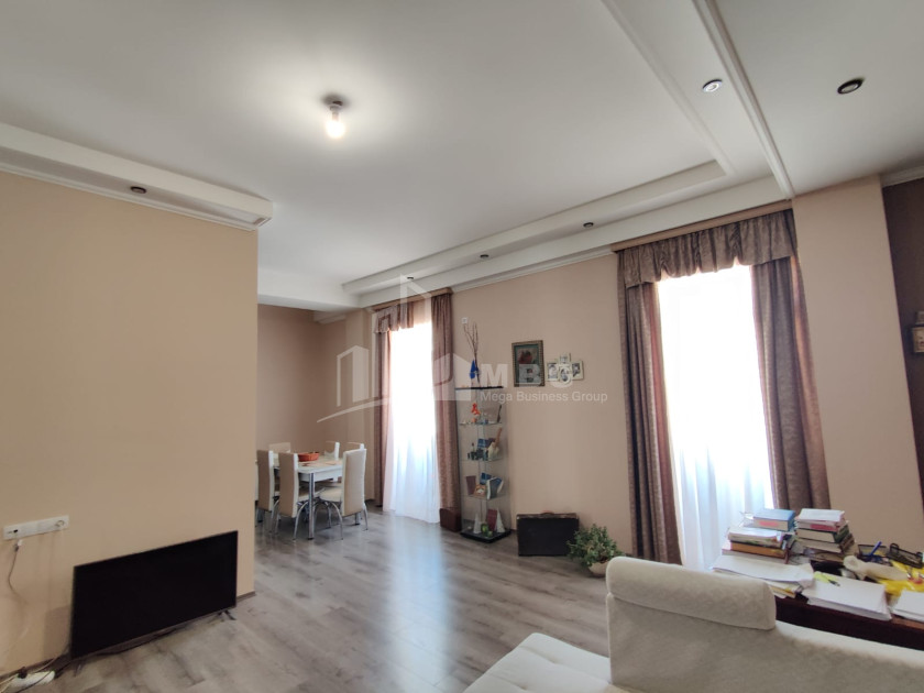 For Sale Flat Street A. Politkovskaya (Jikia) Saburtalo Saburtalo District Tbilisi