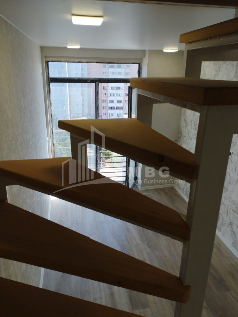 For Sale Flat, in Metromsheni