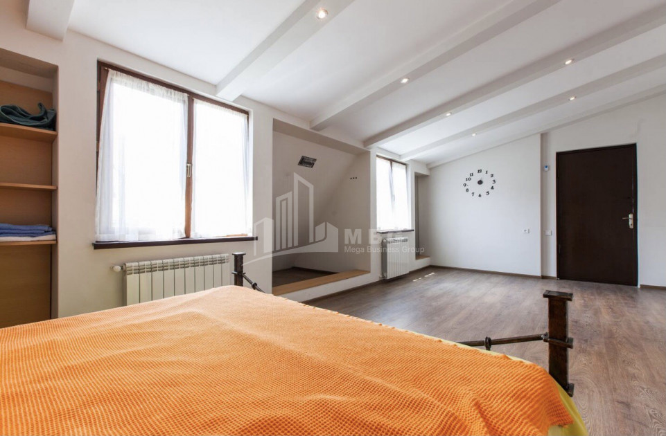 For Sale Flat, in Vake