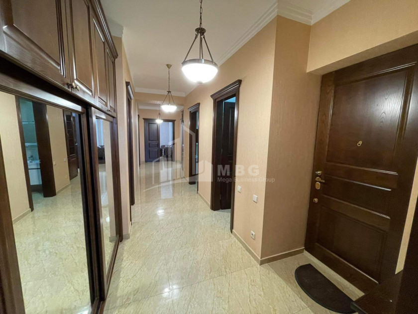For Rent Flat, in Mtatsminda