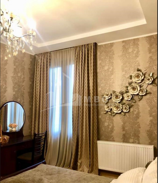 For Rent Flat, in Sololaki