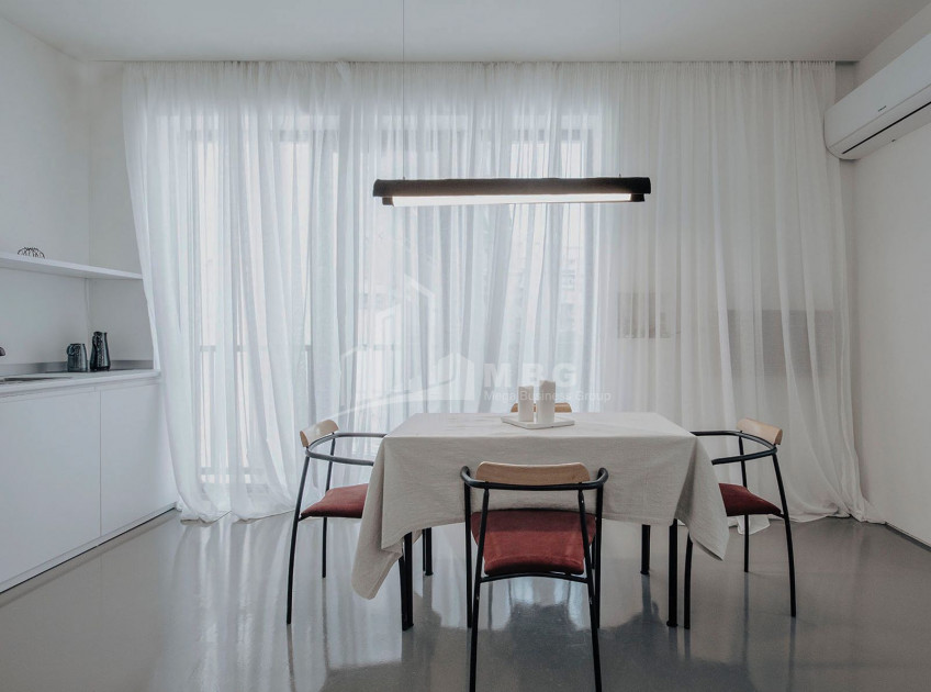 Продается Квартира, в Мтацминда