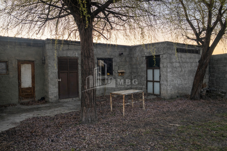 იყიდება კომერციული ფართი, მუხრანი, მცხეთა, მცხეთა - მთიანეთი