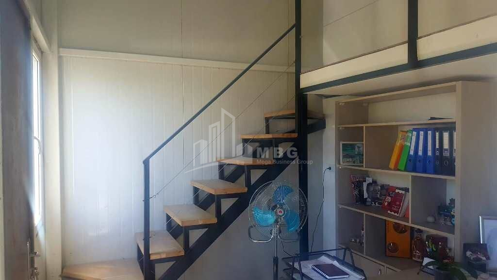 For Sale Building Commercial, in Didi Lilo