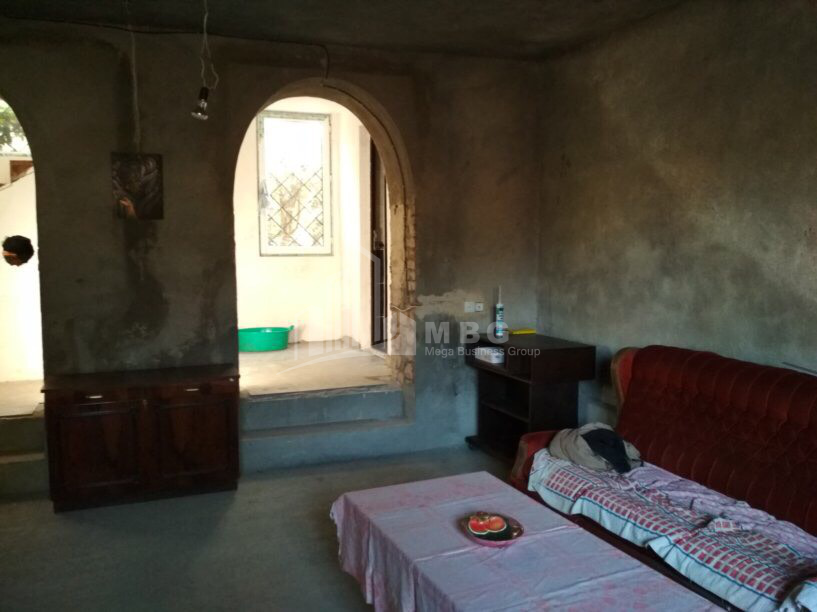 For Sale House - Villa, in Easter Easter