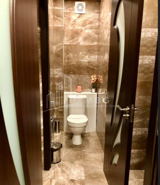 For Rent Flat, in Sololaki