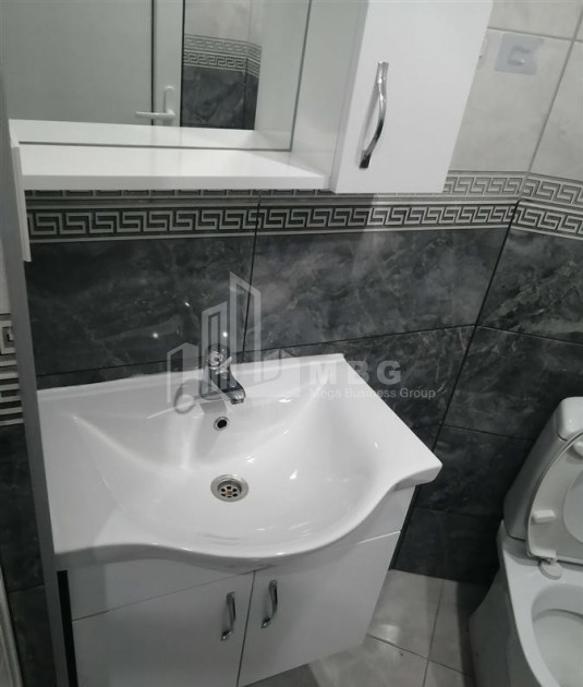 For Sale Flat, in Varketili