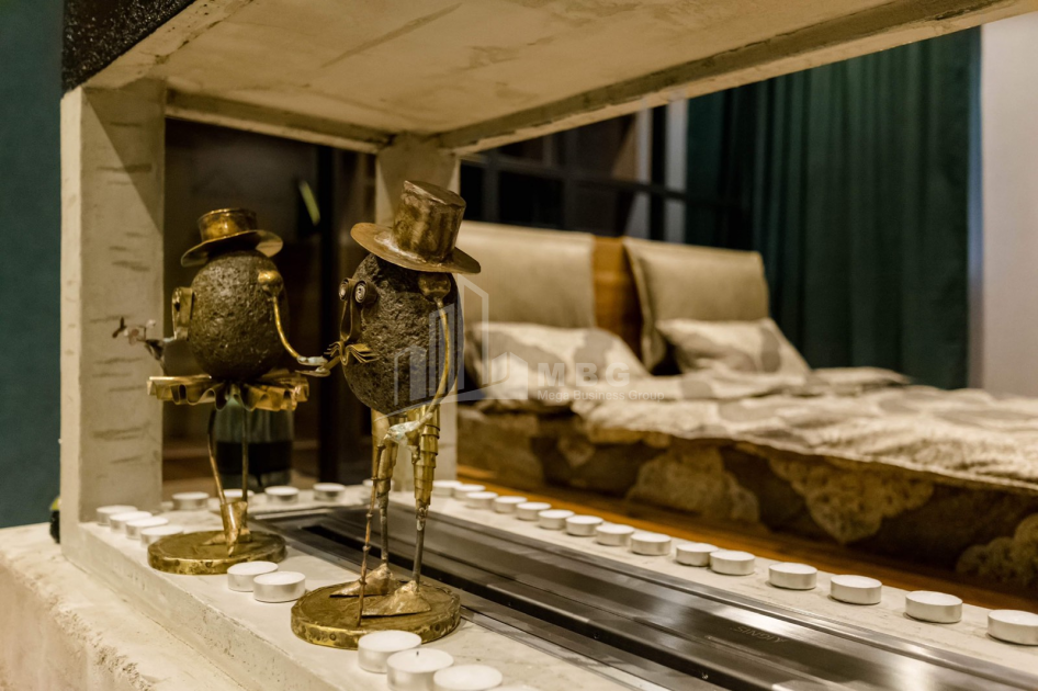 For Sale Flat, in Bagebi