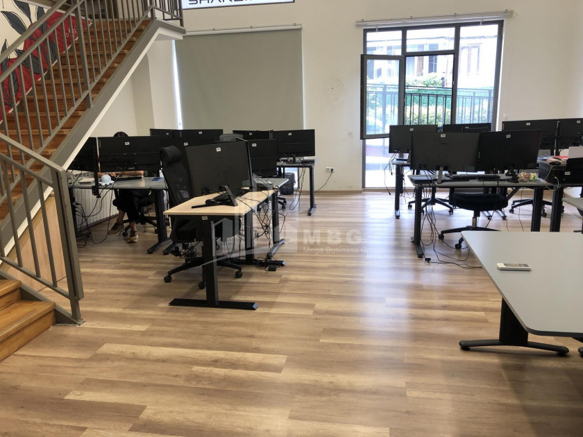 For Rent For office Commercial, in Saburtalo