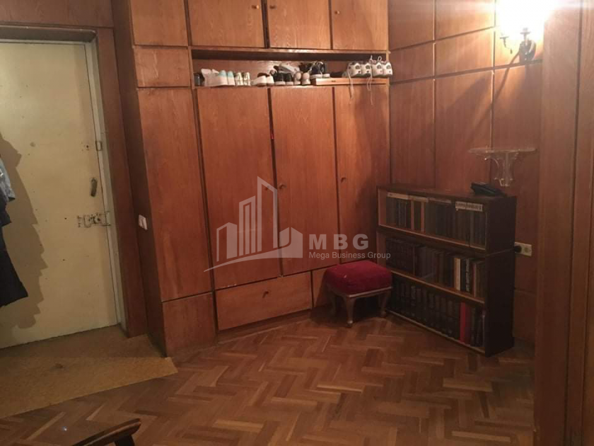 For Sale Flat, in Vazha-Pshavela Blocks