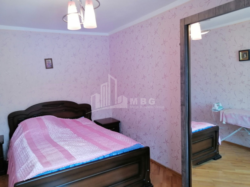 For Rent House - Villa, in fence