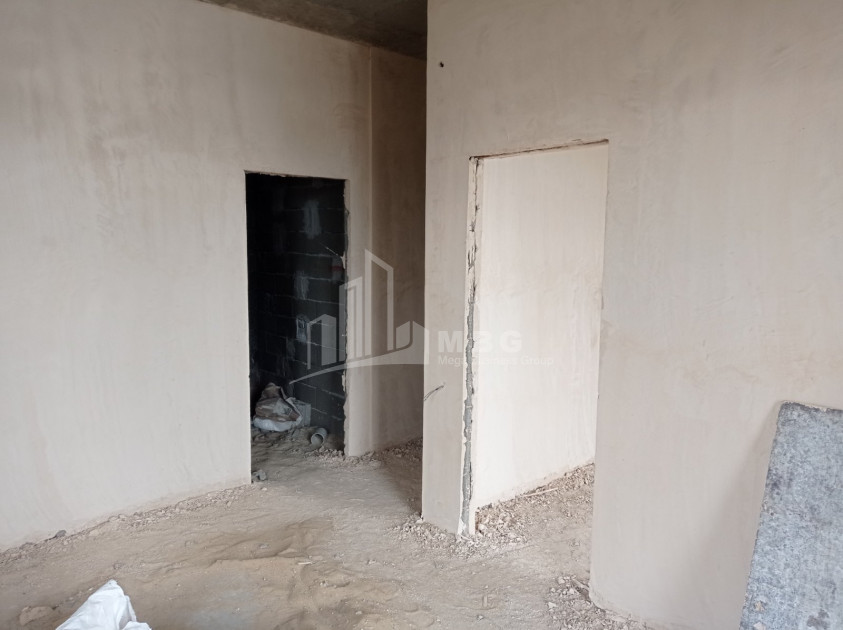 For Sale Flat, in Sanzona