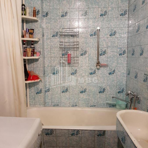 For Sale Flat, in Gldani Massive