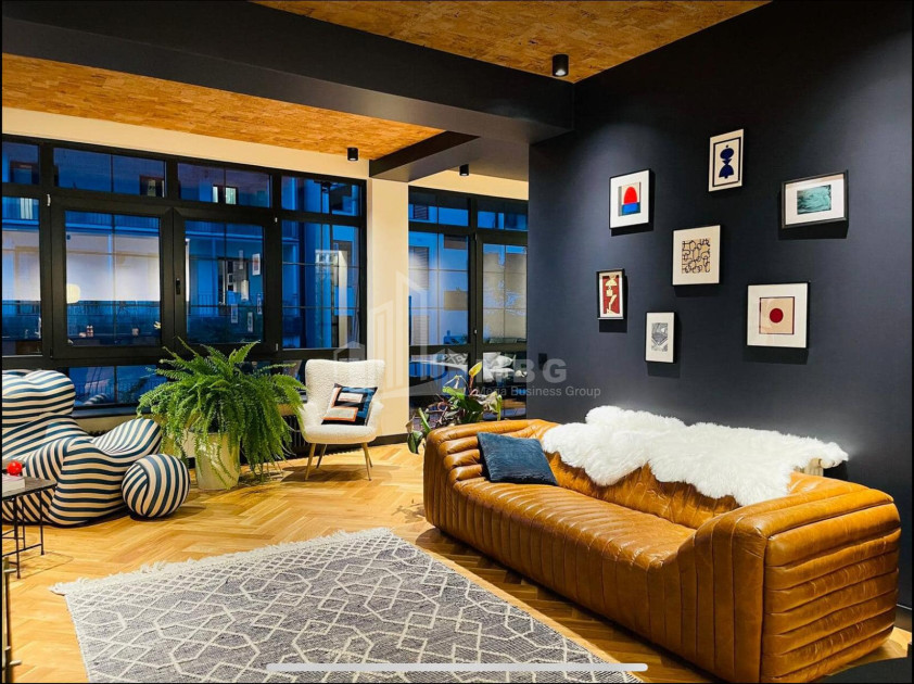 For Sale Flat, in Vake