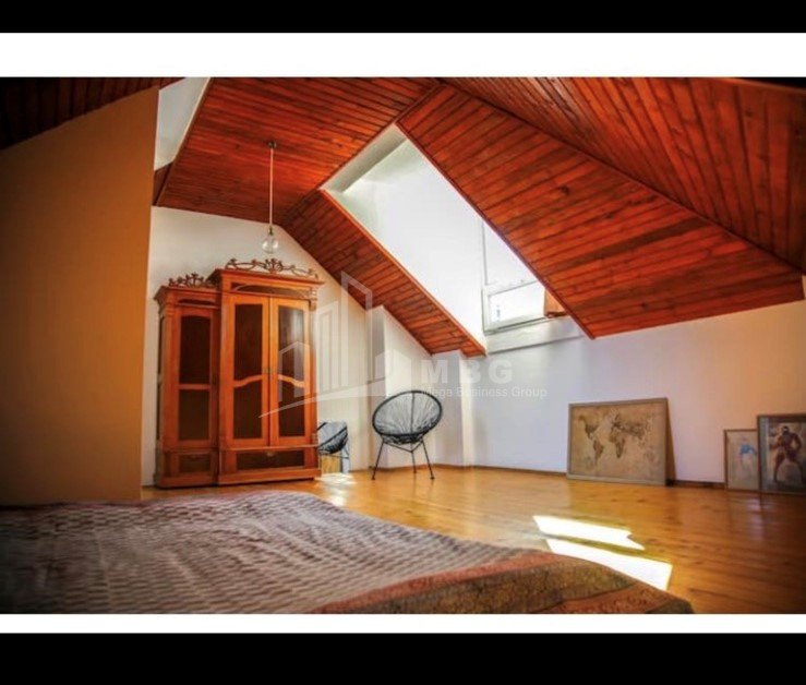 For Rent Flat, in Mtatsminda