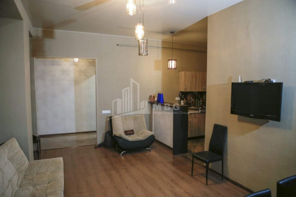 For Sale Flat, in Isani District