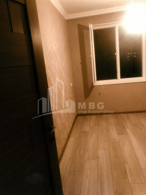 For Sale Flat, in Gldani Massive