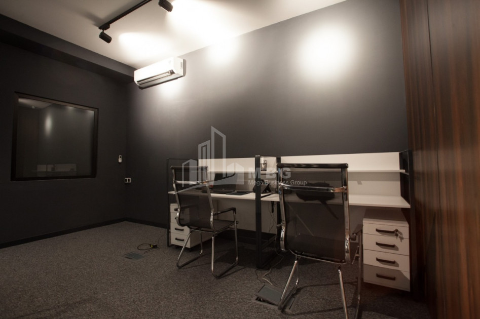 For Rent Витражный фасад Commercial, in Saburtalo