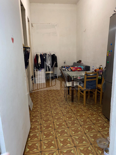 For Rent For office Commercial, in Sololaki