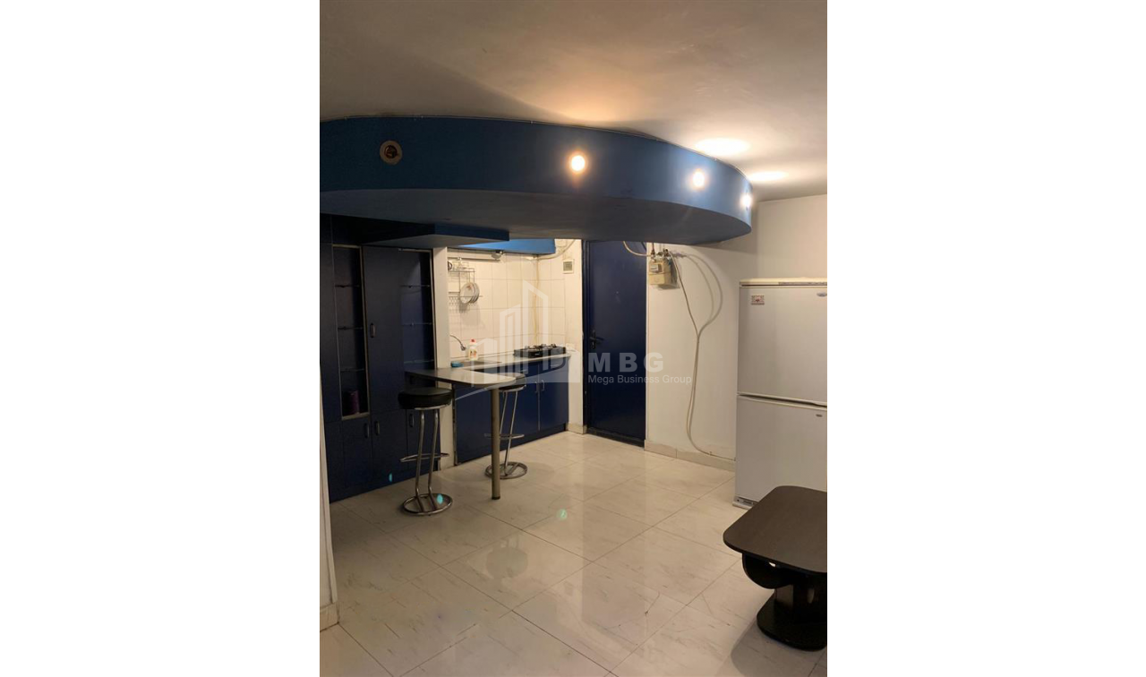 For Sale Flat, in Vera