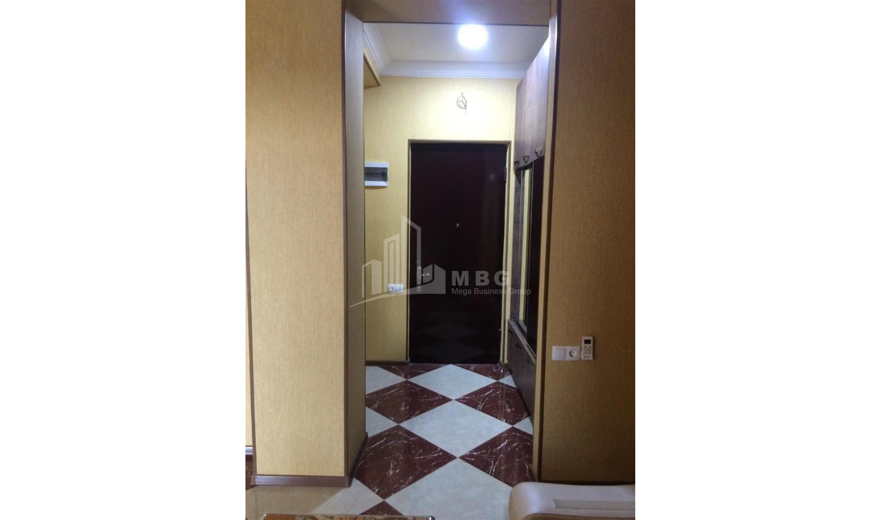 For Sale Flat, in Vedzisi