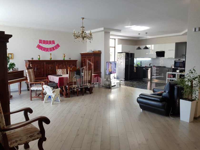 For Sale House - Villa, in Didi Digomi