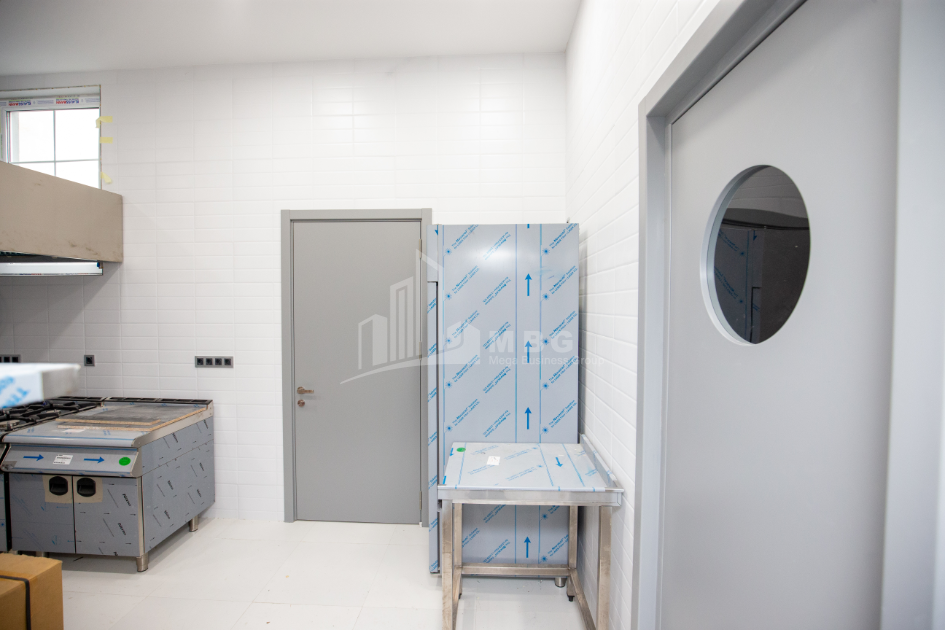 For Sale Hotel - Resort Commercial, in Chugureti District