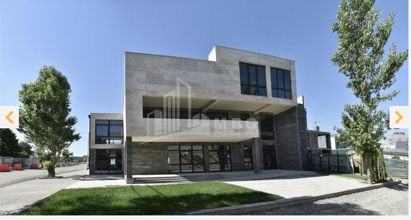 For Sale Building Commercial, in Digomi Massive